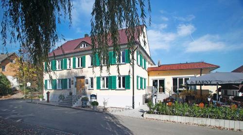 Hotel & Gutsgasthaus K�berle