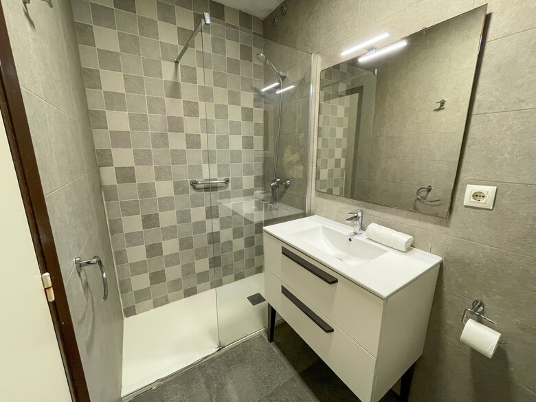 Apartment Escor 3000