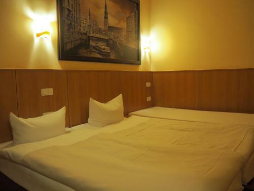 Altan Hotel