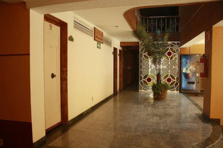 Hotel Mina