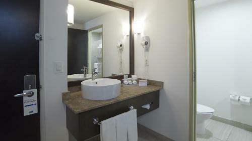 Hotel Holiday Inn Express Guadalajara Autonoma