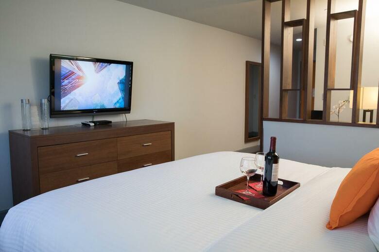 The Blvd Hotel & Spa