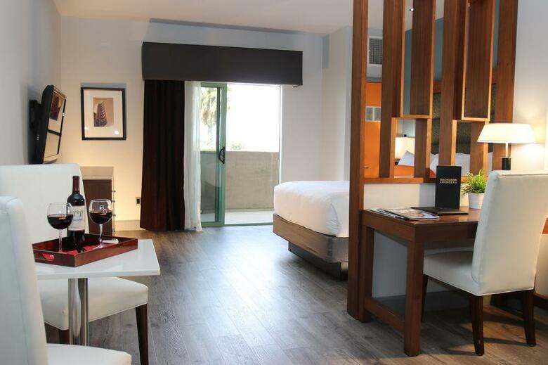 The Blvd Hotel & Spa