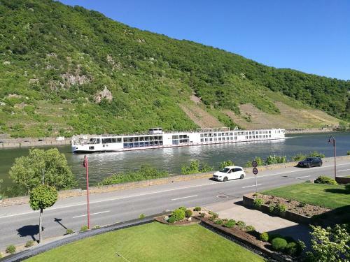Apartamentos Haus Korj�sser
