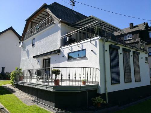 Apartamentos Haus Korj�sser