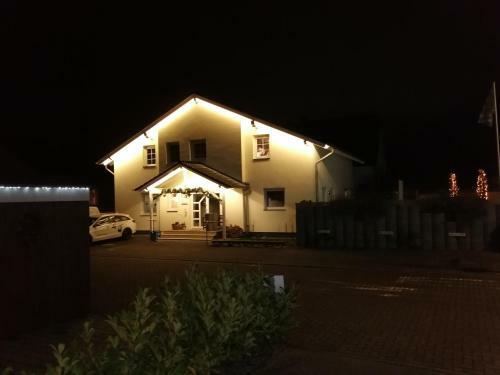 Apartamento Belle Etage Ger�umige Ferienwohnung Mit Pool Und Sauna