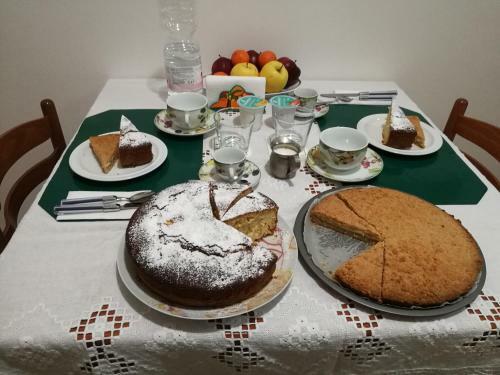 Hostal Fortuna Suites