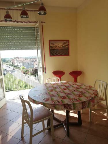 Hostal Tramonto Toscano