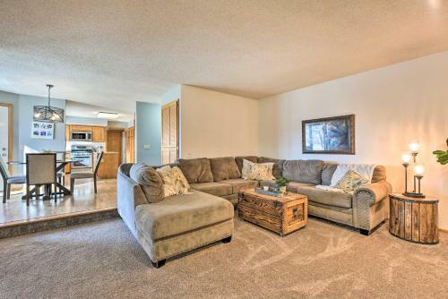 Spacious Wyoming Family Home With Fire Pit!