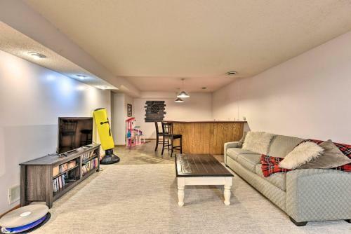 Spacious Wyoming Family Home With Fire Pit!