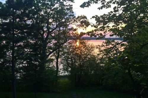 Lake-view Kimball Cabin With 10 Acres And Private Beach
