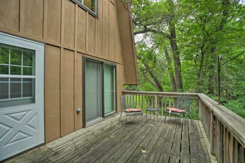 Lake-view Kimball Cabin With 10 Acres And Private Beach
