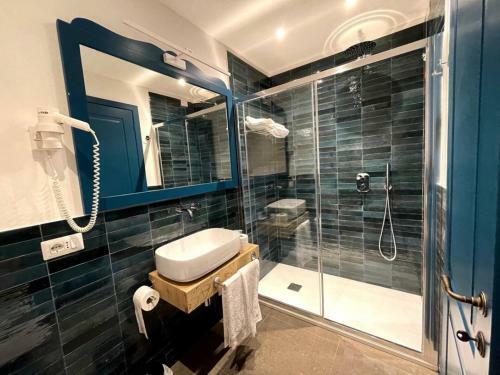 Hostal Isolotto Guest House