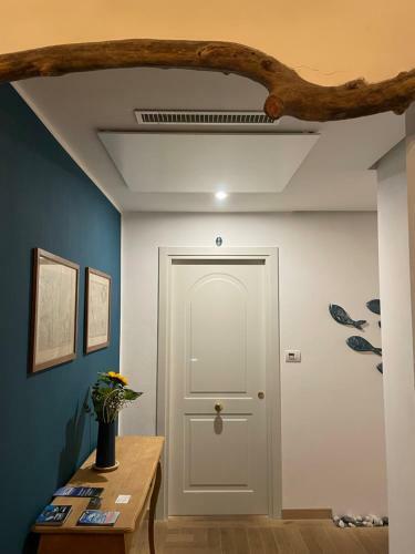 Hostal Isolotto Guest House