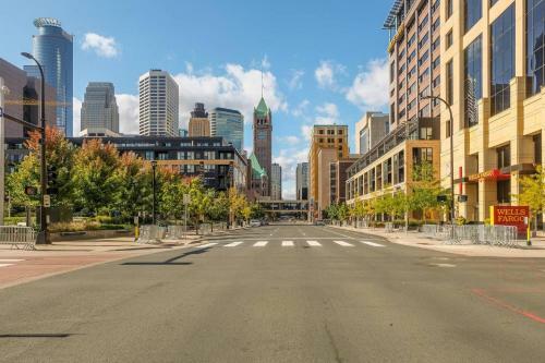 Apartamento Frontdesk The Churchill Apts Downtown Minneapolis