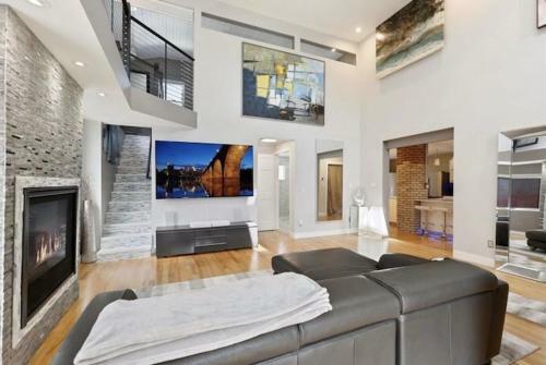 Tangletown Minneapolis Home