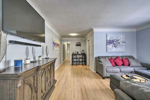 Modern Minneapolis Townhome With Great Location