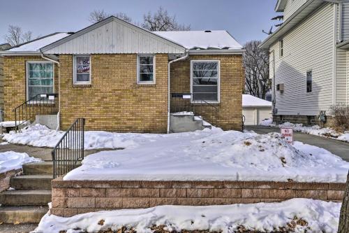 Modern Minneapolis Townhome With Great Location