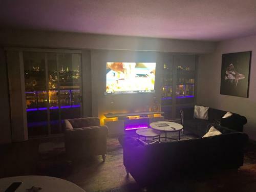 Apartamento Beautiful Top Floor Penthouse With City Views