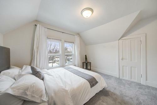 Villa Luxurious & Comfy Home W/dream Porch & Hammock