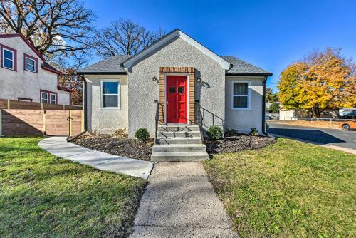 Mpls Duplex With Wifi And Kitchen 5 Mi To Dtwn!