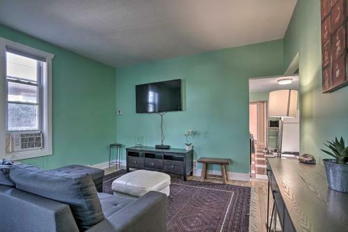 Home With Office, 4 Mi To Downtown Minneapolis