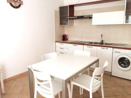 Almarea Corallo Appartamenti In Villa - Affitto Breve