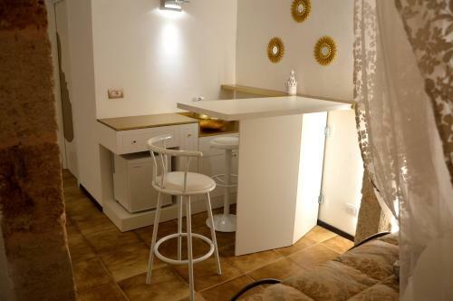 Hostal Gold White Exclusive House