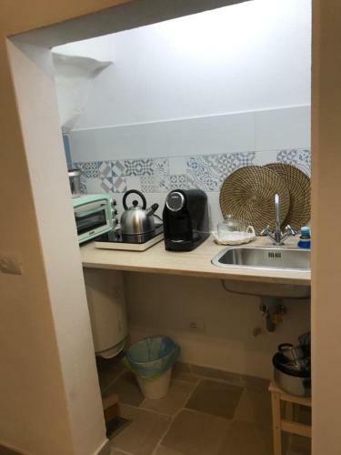 Hostal Rom�-antica Dimora