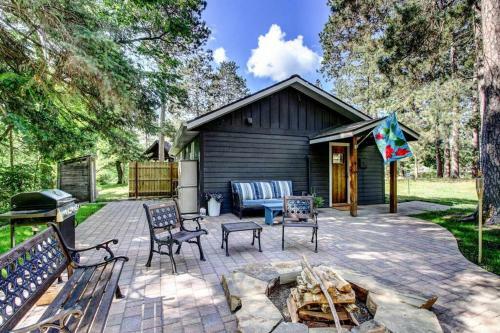 1950?s Vintage Cottage