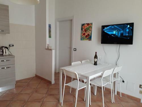 Bouganville Apartment B&B