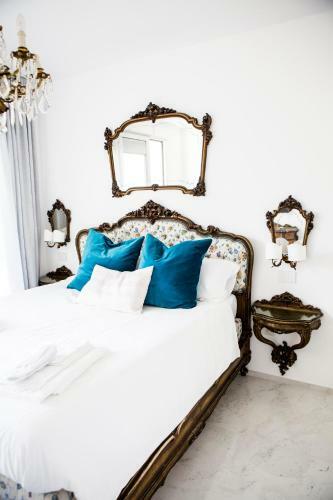 Hostal Home Alba Guest House