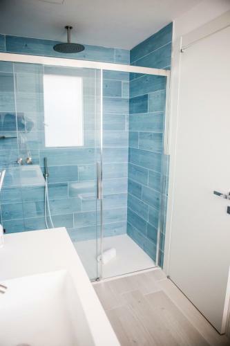 Hostal Home Alba Guest House