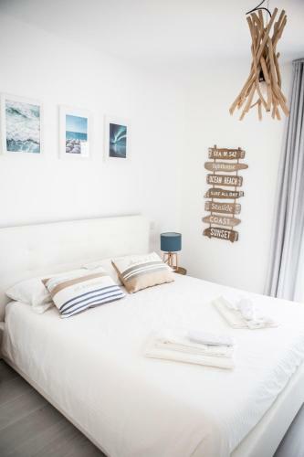 Hostal Home Alba Guest House