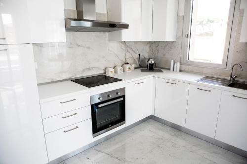 Hostal Home Alba Guest House