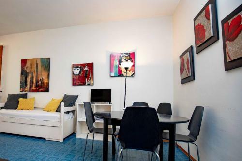 Costa Degli Ulivi Seafront Apartment