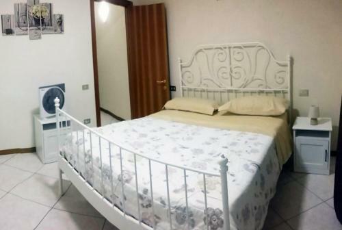 Hostal Affittacamere Lo Scoiattolo Di Mannocchi Lorella
