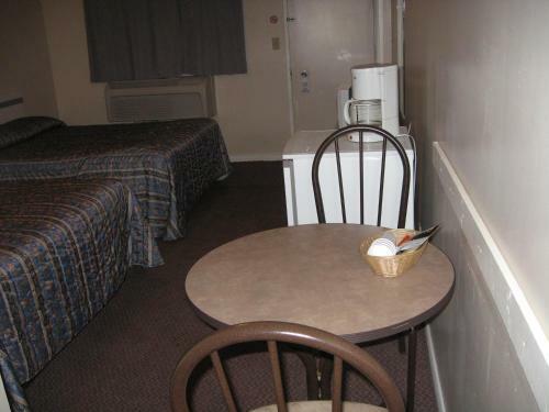 Pals Motel And Rv Park