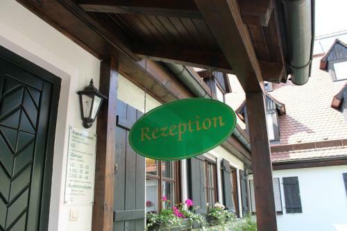 Hostal Hotel H�fler