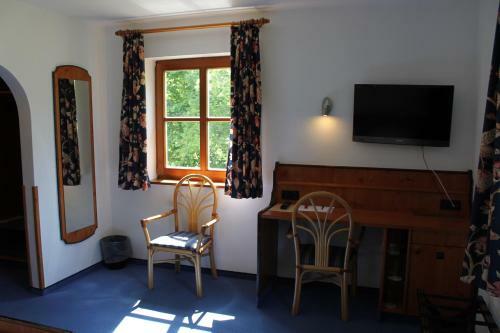 Hostal Hotel H�fler
