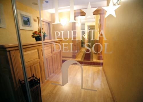 Hostal Puerta Del Sol