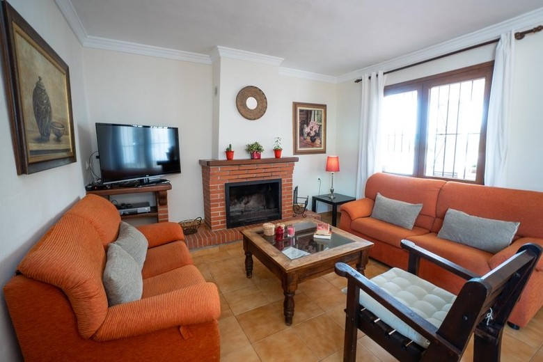 Villas Nerjazul- Los Tablazos