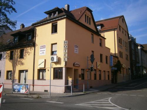 M-hotel