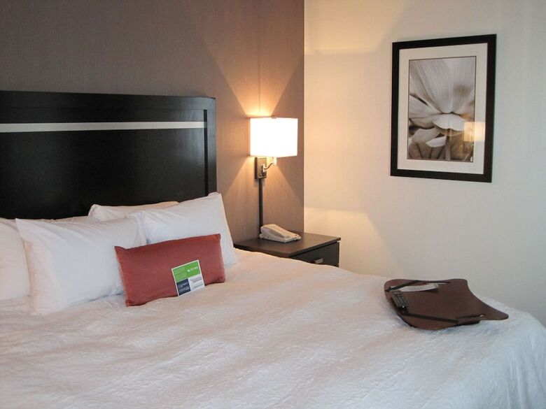 Hotel Hampton Inn By Hilton Fort Saskatchewan