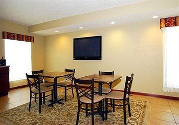 Hotel Rodeway Inn & Suites Kearney