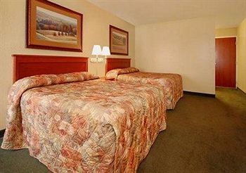 Hotel Rodeway Inn & Suites Kearney
