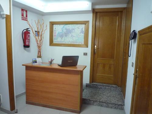 Hostal Residencia Ponte Vella