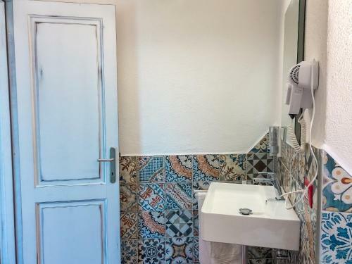Bed & Breakfast Panoramic Rooms Fora E ' Muros With Sea View Common Terrace , Ammentos Posada