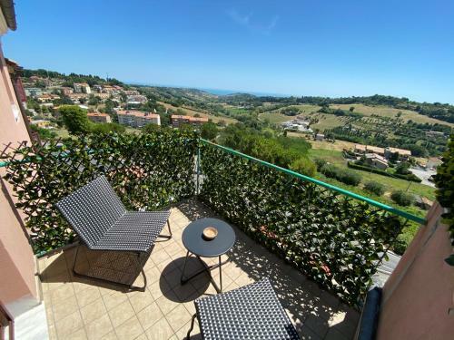 Hostal Red House Accomodation Potenza Picena