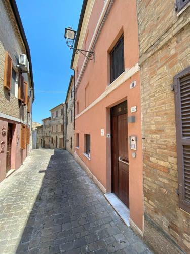 Hostal Red House Accomodation Potenza Picena